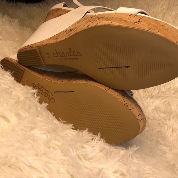 Women's White Wedge Sandals size 9 NWOT - Picture 14 of 16